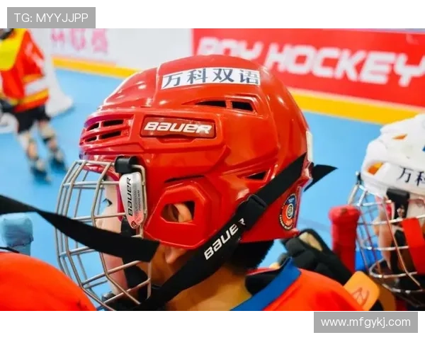 上海羽毛球队在世锦赛积分榜上以57分稳居第一名展现强劲实力