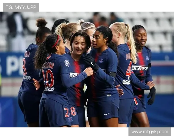 上海足球队的蜕变之路精英赛特别报道展现新风貌与未来希望 上海足球队的蜕变之路精英赛特别报道展现新风貌与未来希望