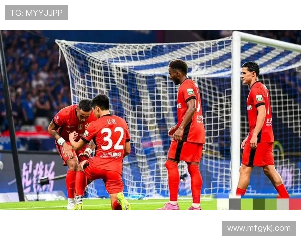 上海足球队灵活性排名第八位引发热议各队表现各异分析深入 上海足球队灵活性排名第八位引发热议各队表现各异分析深入