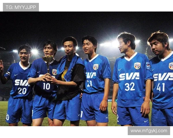 上海足球队实力解析:聚焦球队发展与未来展望 上海足球队实力解析:聚焦球队发展与未来展望