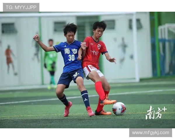 中国人如何在视频平台上崭露头角成为足球明星的背后故事与发展趋势 中国人如何在视频平台上崭露头角成为足球明星的背后故事与发展趋势