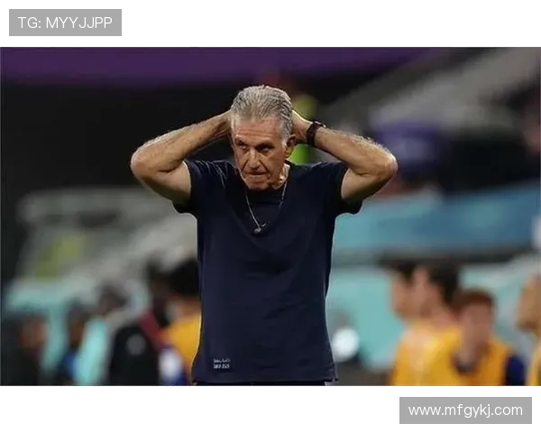 为足球明星点烟的背后故事与那些不为人知的瞬间