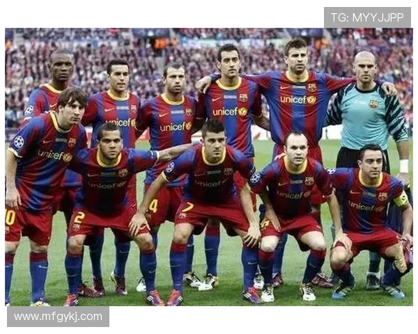 从普通球员到足球明星的华丽转身双人合作之旅 从普通球员到足球明星的华丽转身双人合作之旅