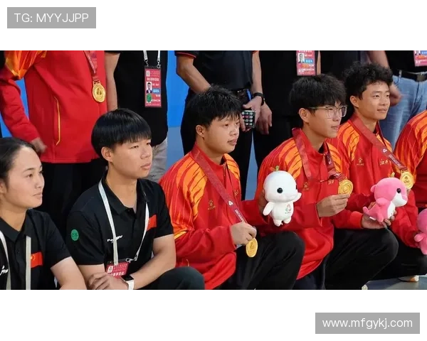 全运会特别报道：深圳乒乓球队拼搏历程与荣耀背后的故事