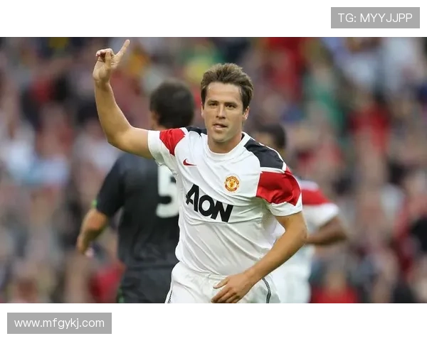 全球魅力足球明星全景盘点与精彩瞬间回顾