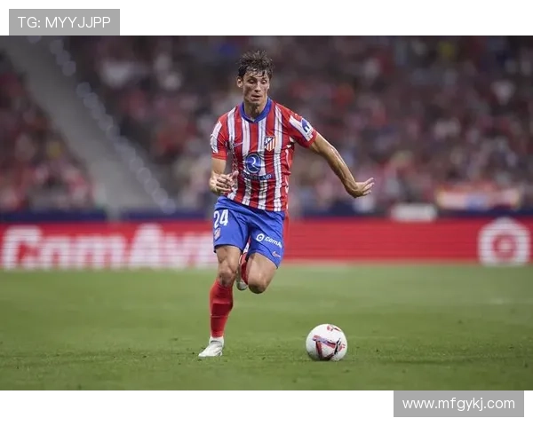 足球明星们的奢华生活LV包包背后的故事与时尚魅力 足球明星们的奢华生活LV包包背后的故事与时尚魅力