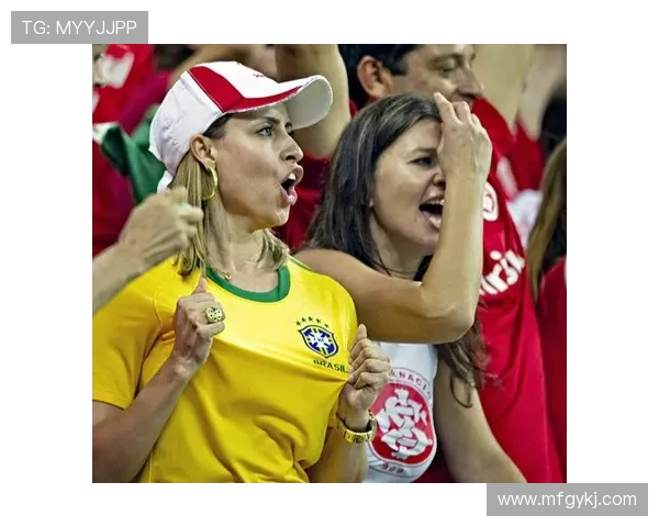 足球明星换头像照片引发热议女球迷纷纷模仿展示个性风采 足球明星换头像照片引发热议女球迷纷纷模仿展示个性风采